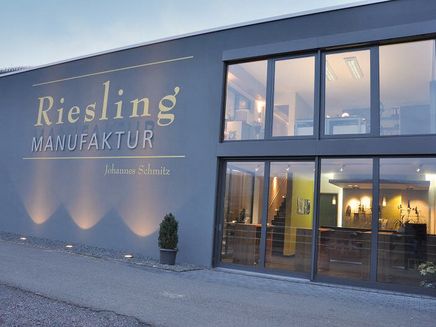 Ürzig, Rebenhof Riesling Manufaktur © Rebenhof/Johannes Schmitz Ansicht auf die Rebenhof Riesling Manufaktur in Ürzig.
