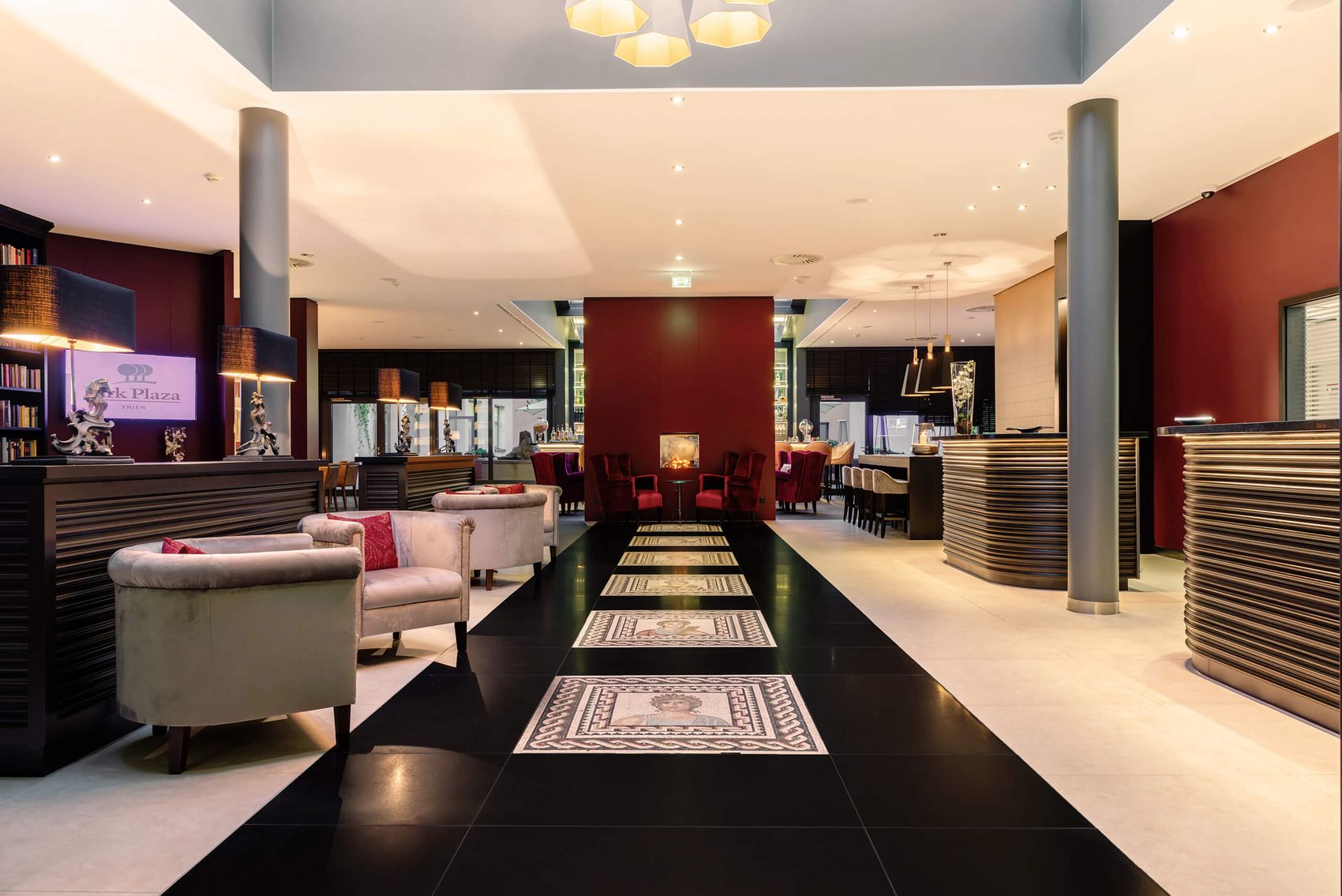 Trier, Lobby des Park Plaza Hotels © Park Plaza Ansicht auf die Lobby des Park Plaza Hotels in Trier.