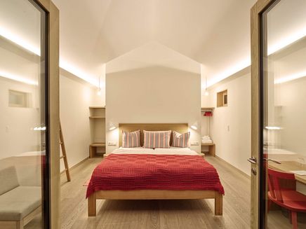 Longuich, Ferienweingut WeinKulturGut Longen-Schlöder © Christopher Arnoldi Zimmerblick auf das Ferienweingut WeinKulturGut Longen-Schlöder, Longuich