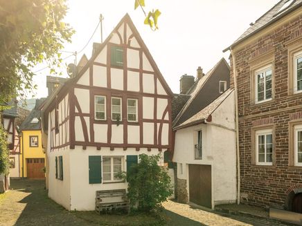 Ediger-Eller, Fachwerk im Ortskern © D. Ketz / RPT GmbH Fachwerkhäuser in historischem Moselort