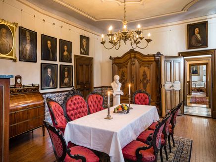 Traben-Trarbach, Mittelmosel-Museum, Speisesalon © Mittelmosel-Museum Ansicht auf einen Speisesalon im Mittelmosel-Museum in Traben-Trarbach.